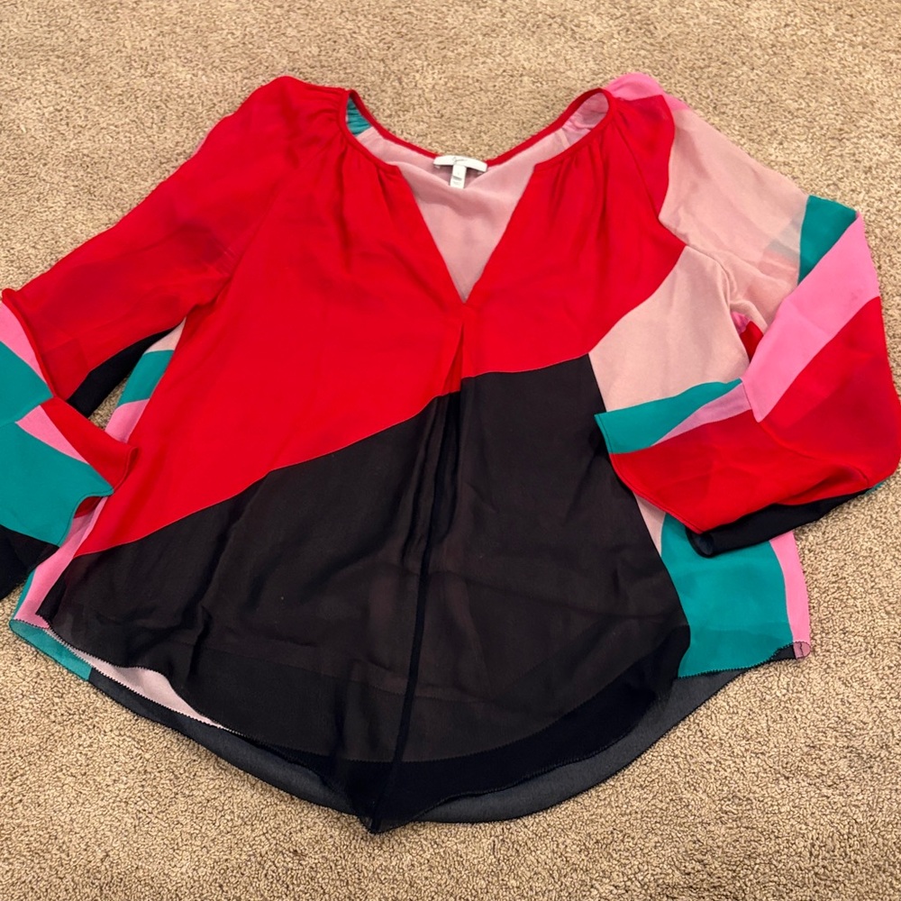 Joie silk women’s bell sleeve blouse color block
